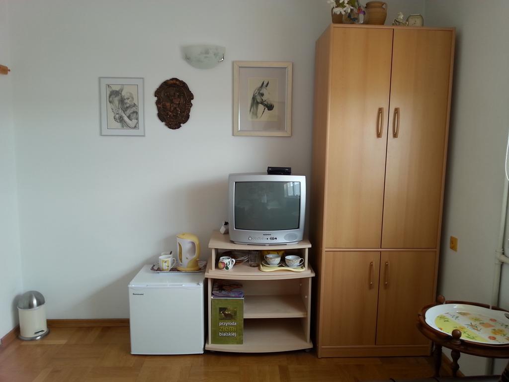 Noclegi Przy Stadninie Janów Podlaski Zimmer foto